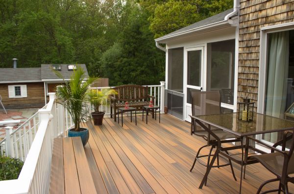 Decking Service in Glen Allen