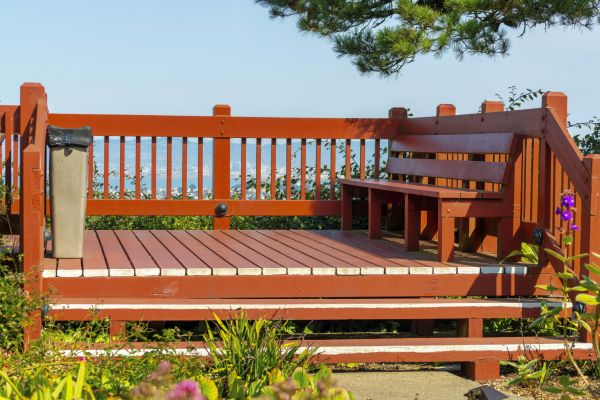 Redwood Deck Construction in Glen Allen