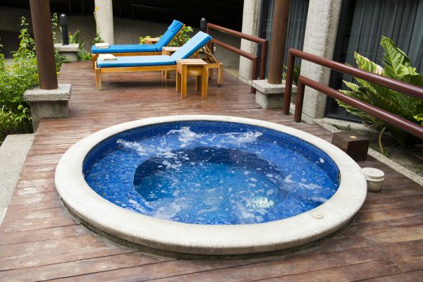 Hot Tub Deck Construction in Glen Allen